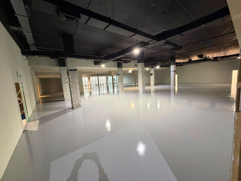 Commercial basement floor